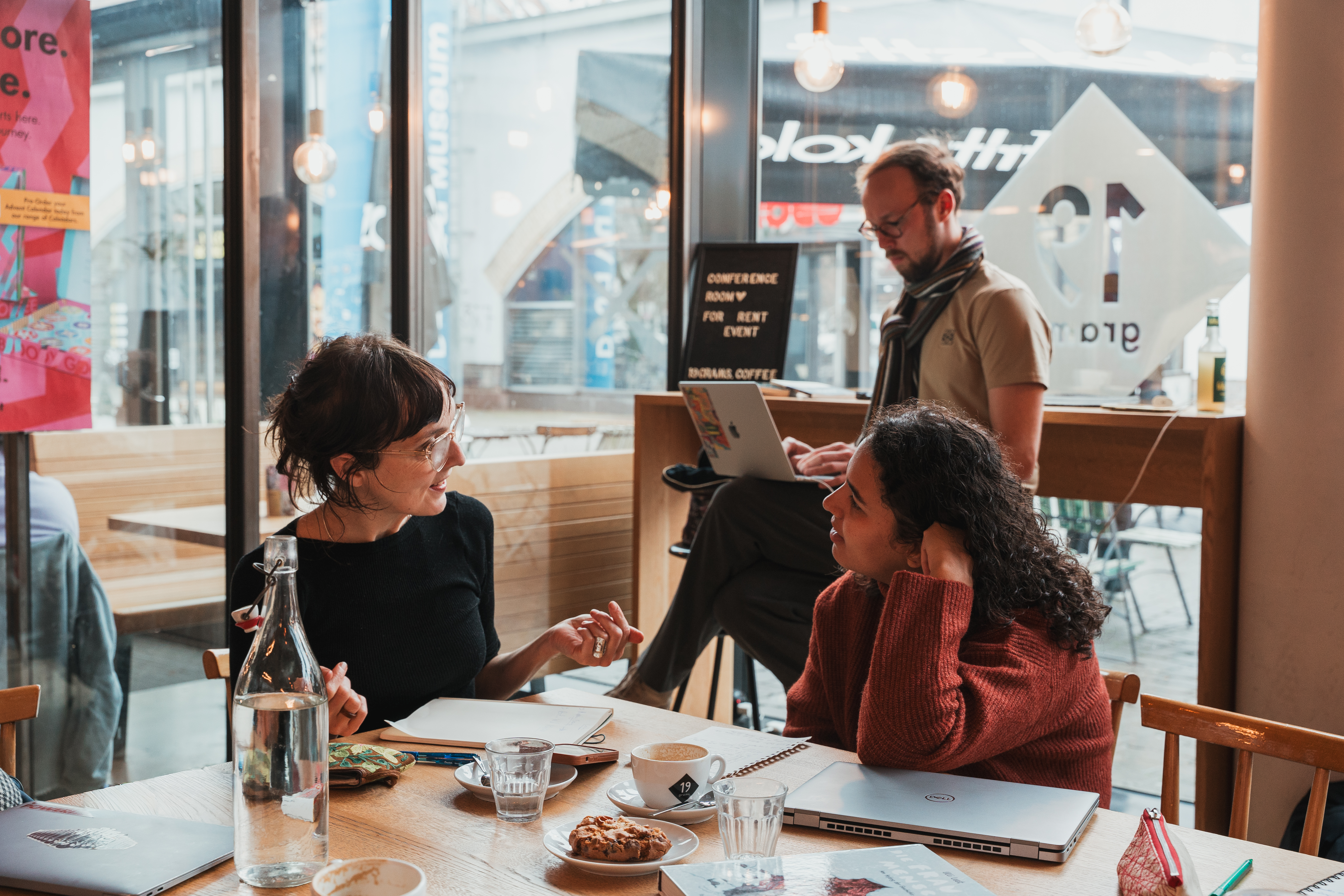 A writing workshop for our intensive journalism course in Berlin